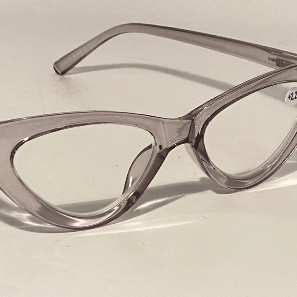 1342 Emma Cateye Reading Glasses 2.25 Grey Readers NWT